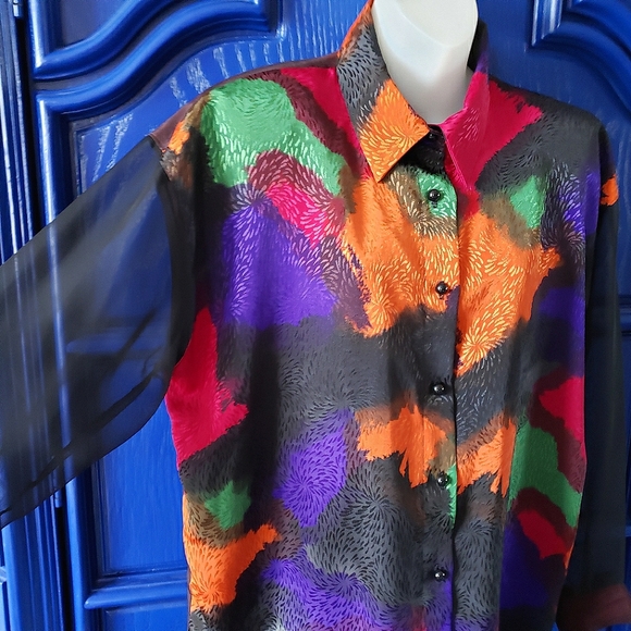 Sheer Sleeve Vibrant Vintage Button Down Blouse - Picture 3 of 15